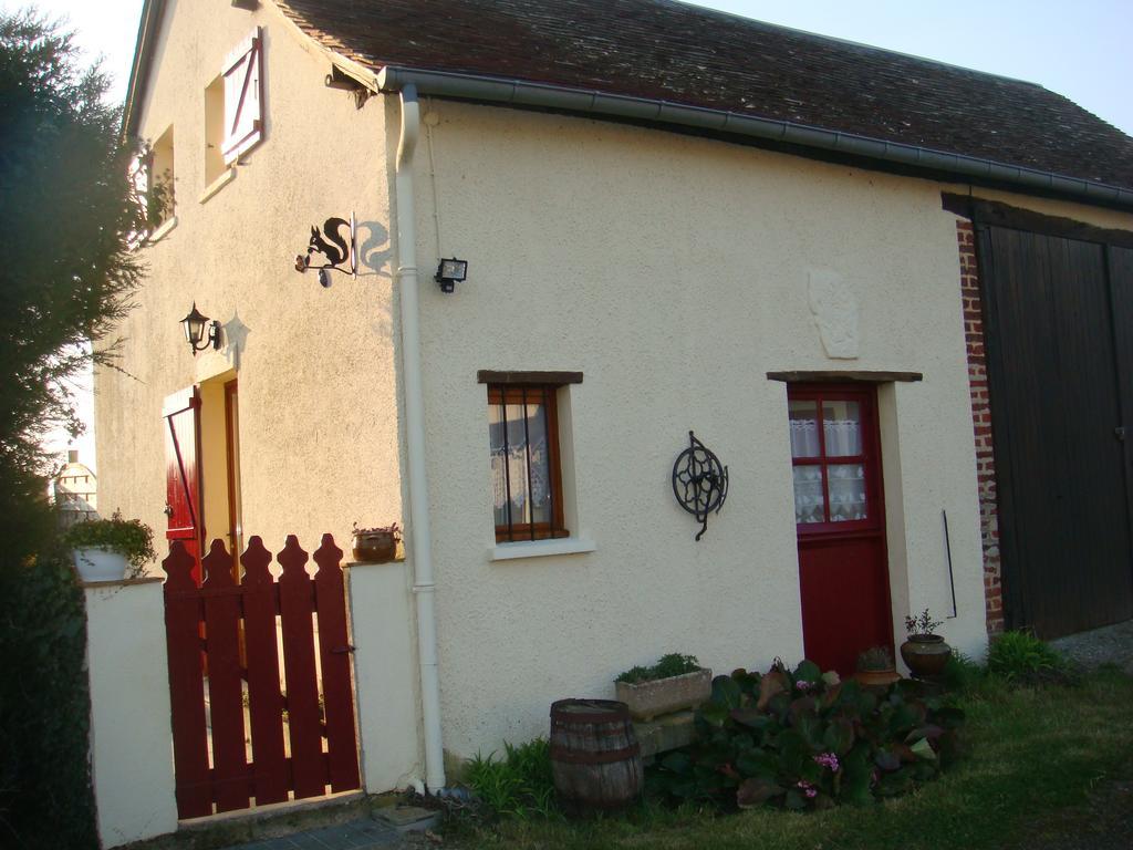 Chambre d'hôtes La Guéjaillière Beaumont-Pied-de-Boeuf  Esterno foto